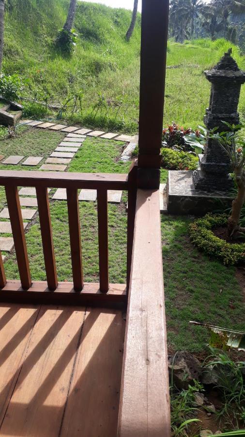 Singaraja Uma D'Nyuh Homestay מראה חיצוני תמונה