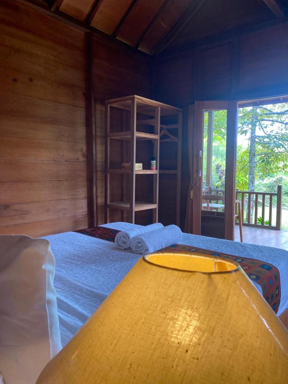 Singaraja Uma D'Nyuh Homestay מראה חיצוני תמונה