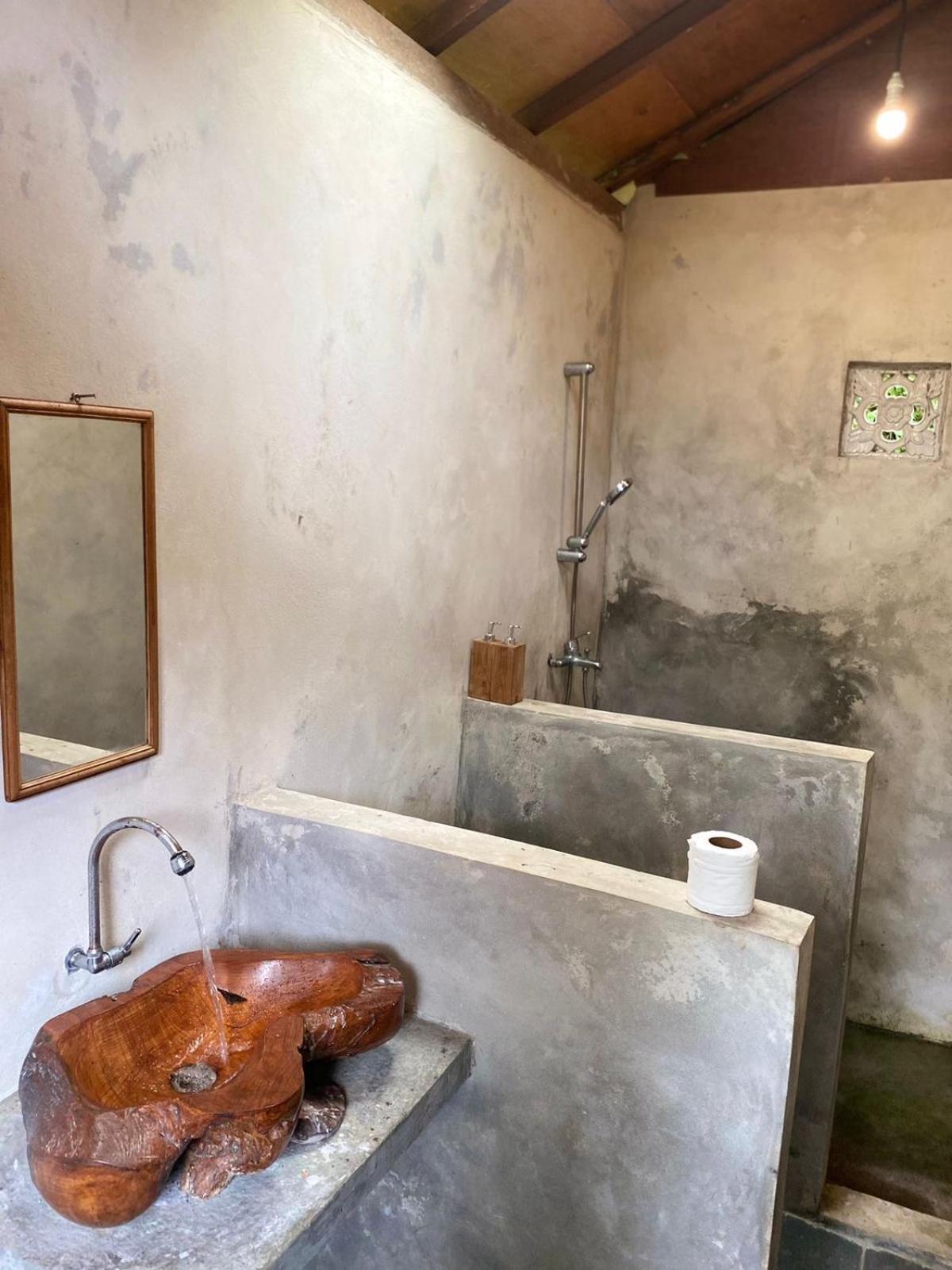 Singaraja Uma D'Nyuh Homestay מראה חיצוני תמונה