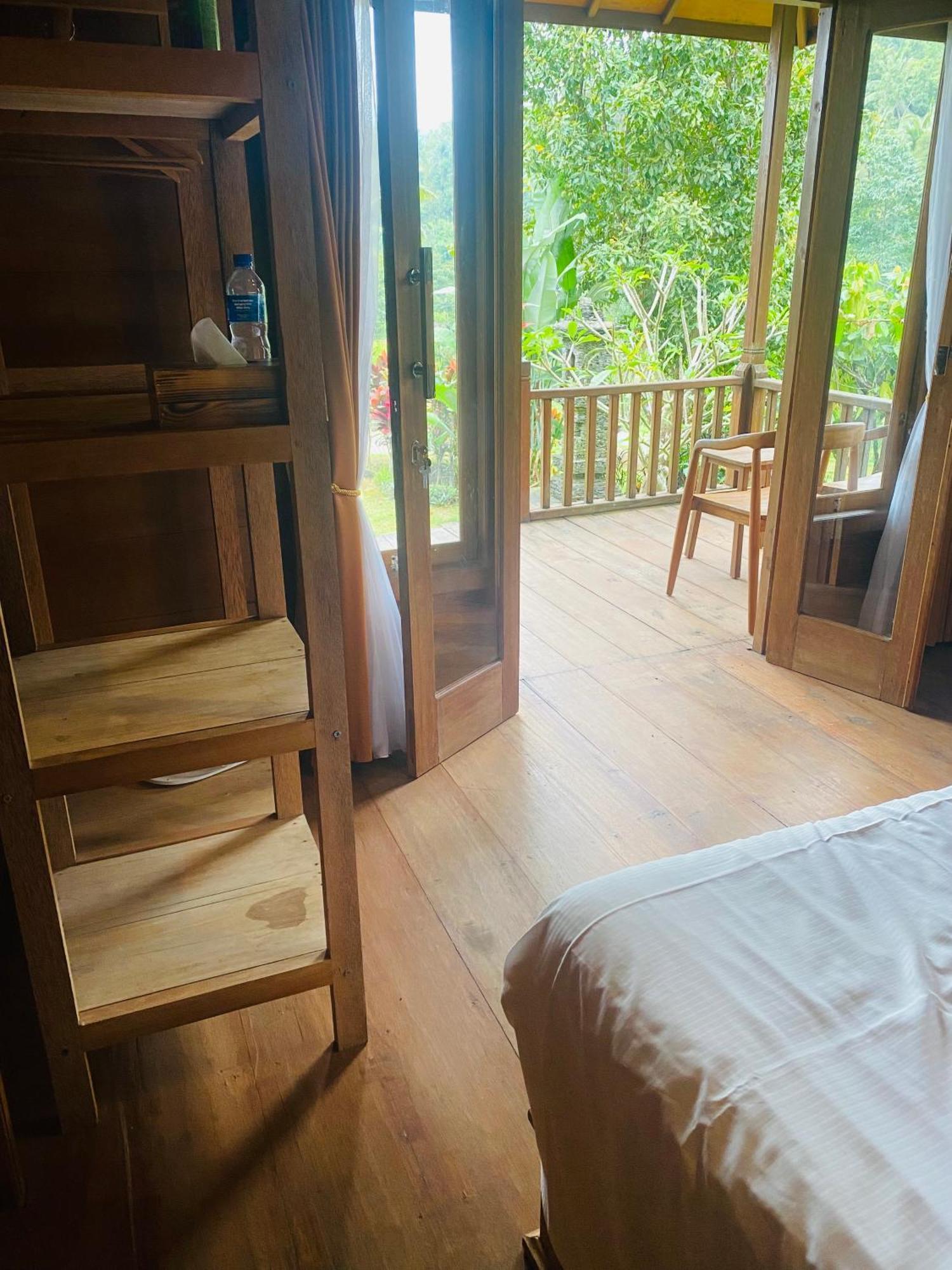 Singaraja Uma D'Nyuh Homestay מראה חיצוני תמונה